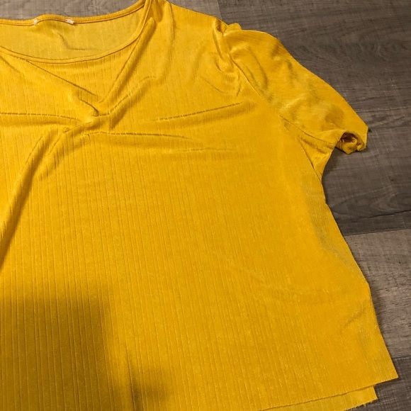 Yellow top casual summer top - Picture 4 of 5